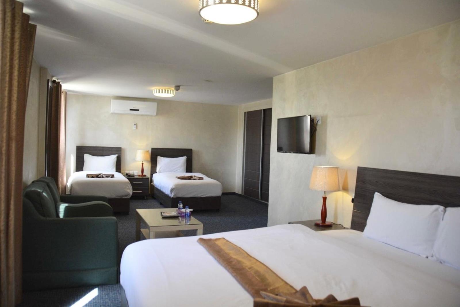 Olive Hotel Amman Ngoại thất bức ảnh